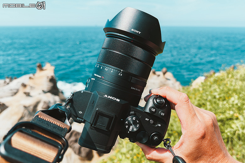 Sony Cyber-shot DSC-RX10M5 評測報告|注入 α 靈魂、一機走天下的長焦怪獸!