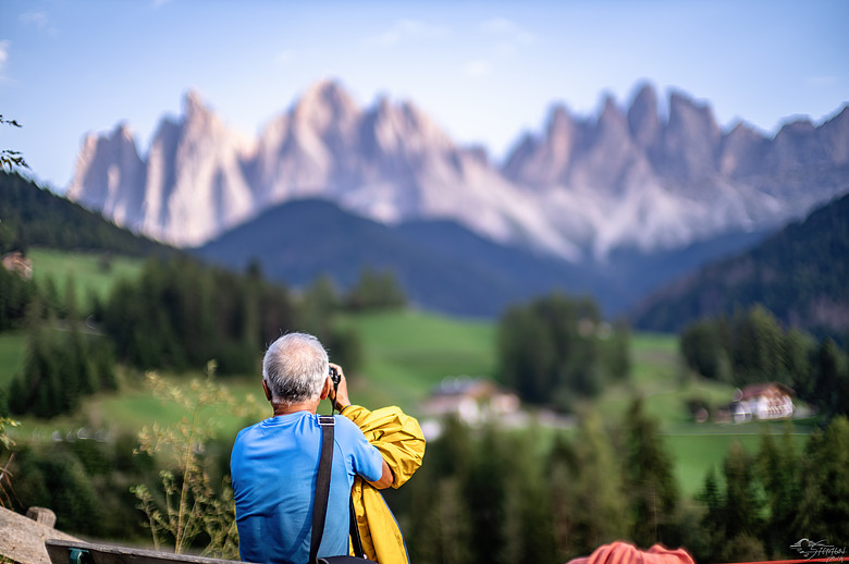 點我看大圖 2024瑞士義大利山脈之旅之19、0827 Panorama di Santa Maddalena富內斯山谷