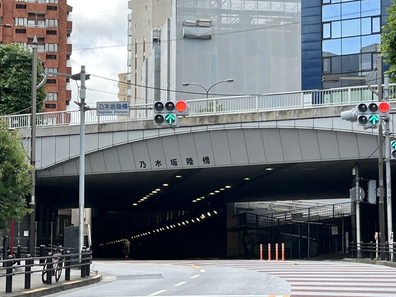用 力 騎 到 東 京 (東京車站-乃木坂)