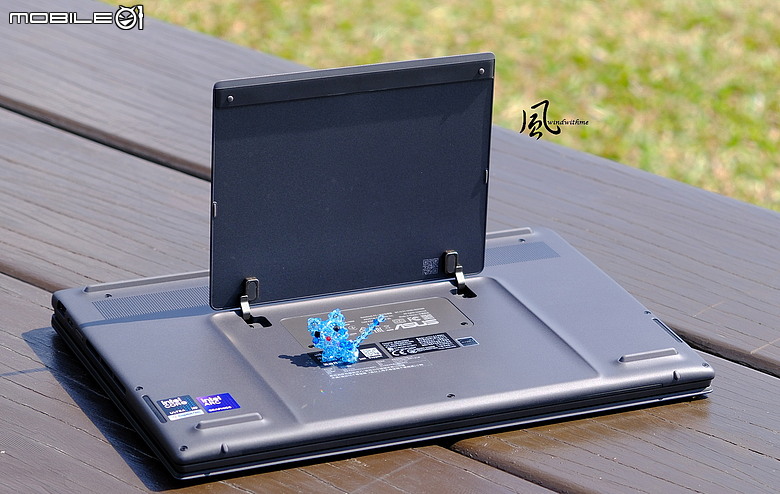 點我看大圖 ASUS ZenBook Duo摺疊雙螢幕搭載Intel X9 388H開箱深度解析