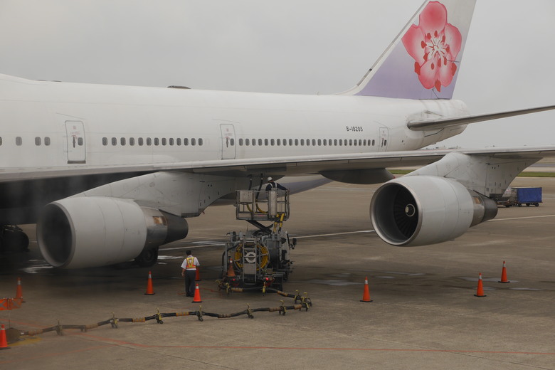 桃園國際機場飛行紀錄