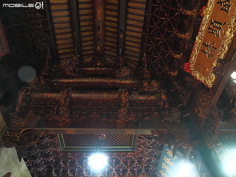 嘉義市立美術館、嘉義文化創意產業園區、嘉義城隍廟、嘉義市郵便局、文化路夜市，外掛美味可口的林聰明沙鍋魚頭、還有繁花似錦的臺南白河蓮花公園 — 2026 端午連假次日遊
