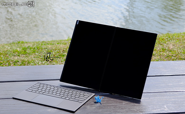 點我看大圖 ASUS ZenBook Duo摺疊雙螢幕搭載Intel X9 388H開箱深度解析