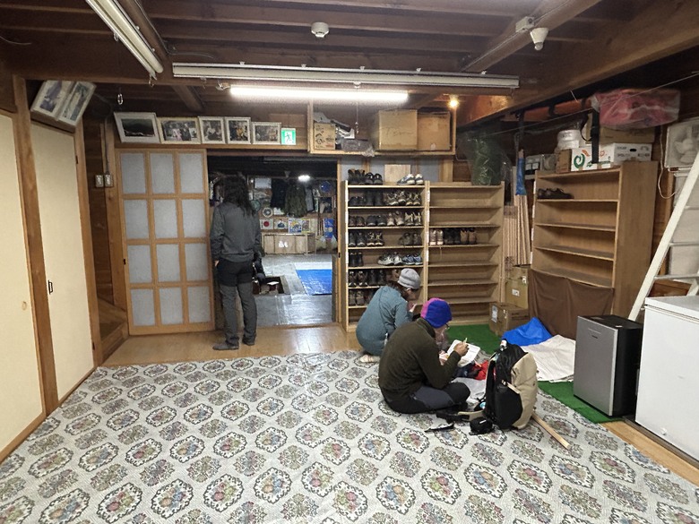 擱一擺雨中完登日本之顛-富士山