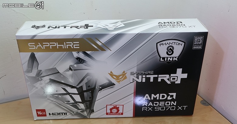 告別正面電源線 SAPPHIRE NITRO+ PhantomLink 板卡生態圈