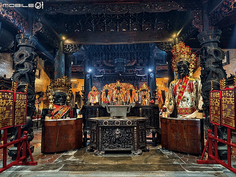 嘉義市立美術館、嘉義文化創意產業園區、嘉義城隍廟、嘉義市郵便局、文化路夜市，外掛美味可口的林聰明沙鍋魚頭、還有繁花似錦的臺南白河蓮花公園 — 2026 端午連假次日遊