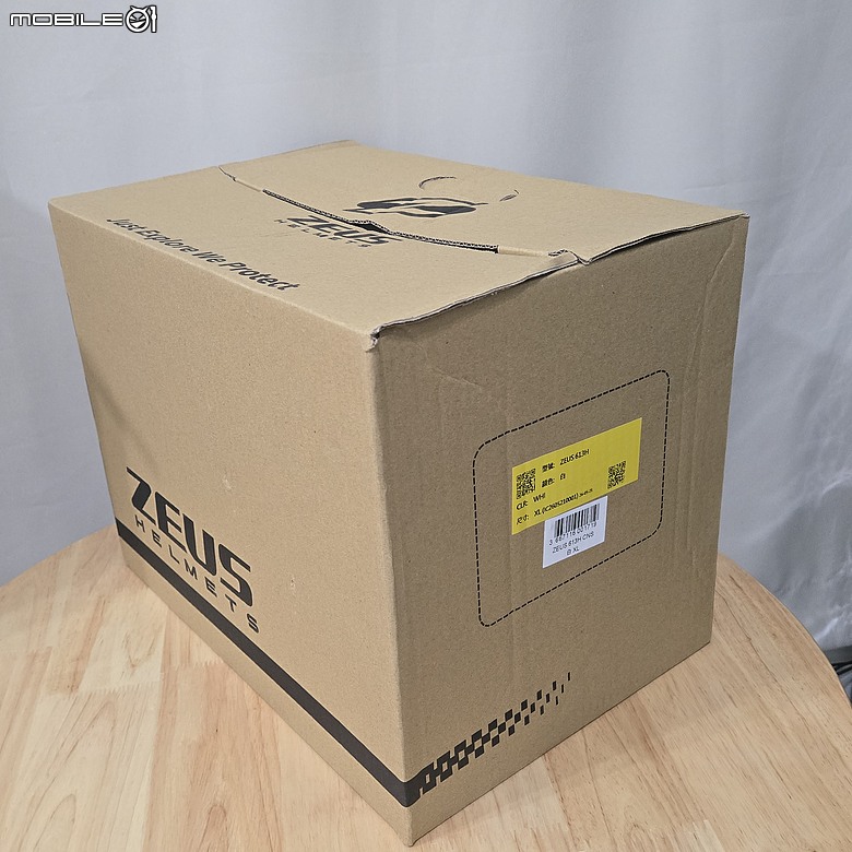 點我看大圖 【開箱】ZEUS 瑞獅 ZS-613H 可拆卸式面甲 ,全罩、3/4任意切換!