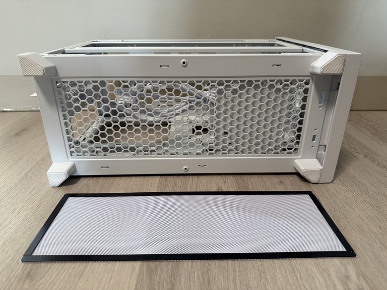 Montech TEN機殼開箱 十週年模組化紀念作 一咖三玩九種電源位置