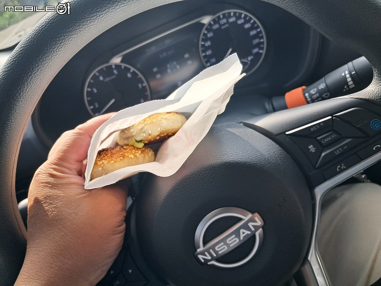 ★ NISSAN の 萬華老店《 SENTRA & 仙草 》交織的耐久哲學