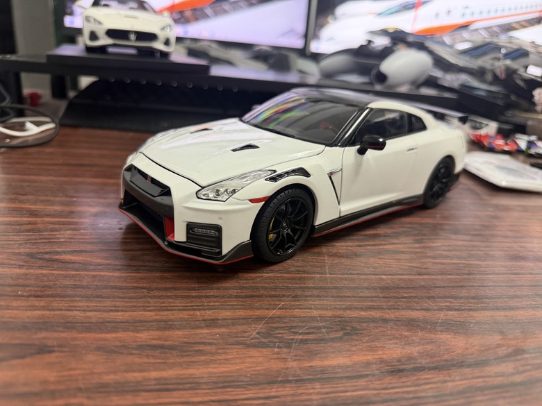 [開箱]1/18 Nissan GT-R Nismo R35 2022