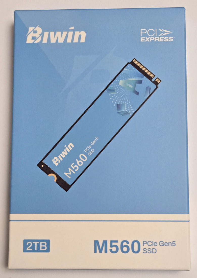 【開箱簡測】Biwin M560 PCIe Gen5.0 x4 NVMe HMB 2TB SSD 效能簡測 (圖多)