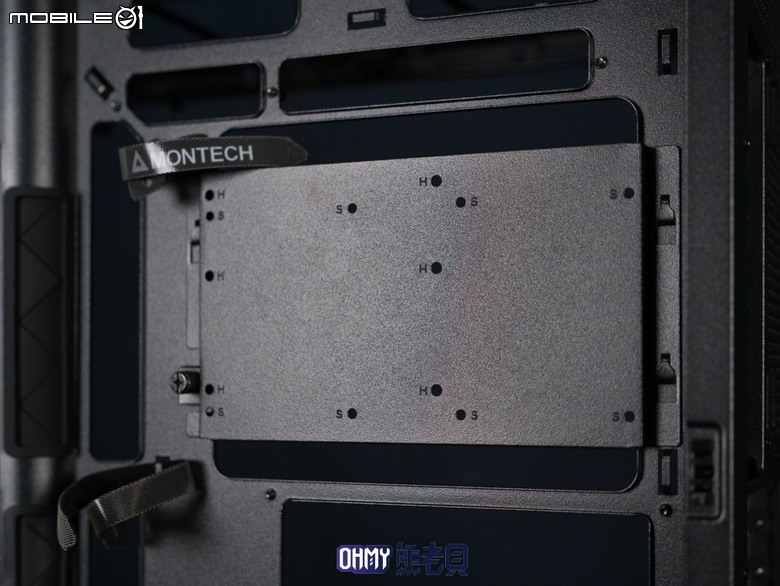 效能、價格我都要！君主 TG3海景機殼 ft. PureFlow ARGB 水冷散熱器