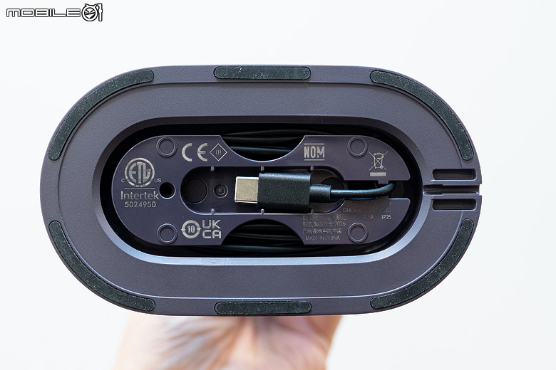 Dyson CameraJet 微鏡噴射電動牙刷登場｜牙刷也有鏡頭＋AI，還能自動噴射漱口水！高單價挑戰旗艦潔牙市場