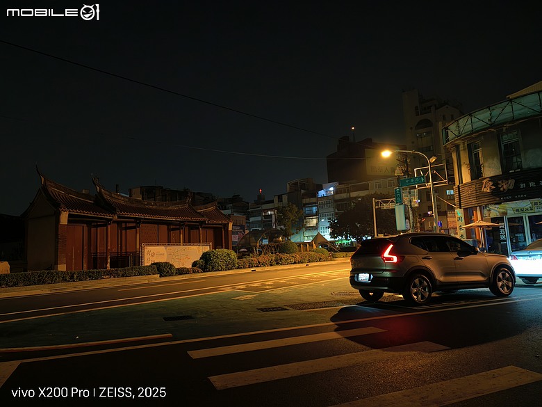 成年人最奢侈的放風，是一場沒有目的地夜車