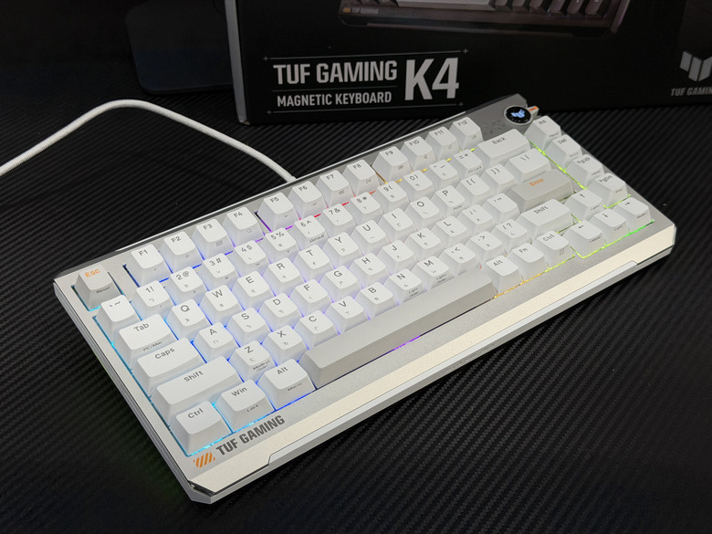 【開箱｜心得】支援熱插拔的磁軸屆CP值天花板！｜ASUS TUF Gaming K4 Magnetic