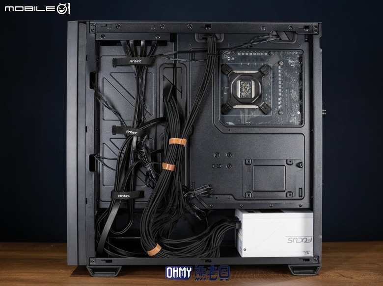 木紋成癮症？ANTEC P30 ARGB 機殼
