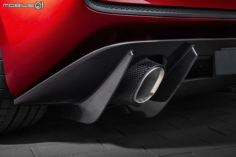 【全新級距】V8後驅加手排的純粹樂趣，McLaren推出準量產新車McL 6GT！