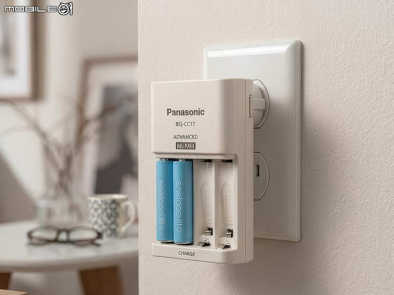 追星手燈不怕突然沒電！Panasonic eneloop LITE 登台，放 5 年仍保有 70% 電量