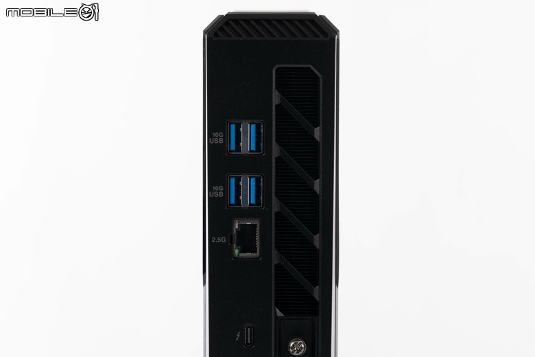 ROG NUC16 Edition 20 電競迷你電腦開箱實測 要價近 20 萬的迷你主機最強之作！