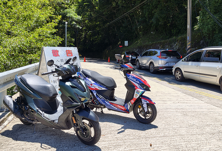 【新車心得】SYM 二代 JET SL+ 新車開箱+一日雙北訓車油耗實測分享