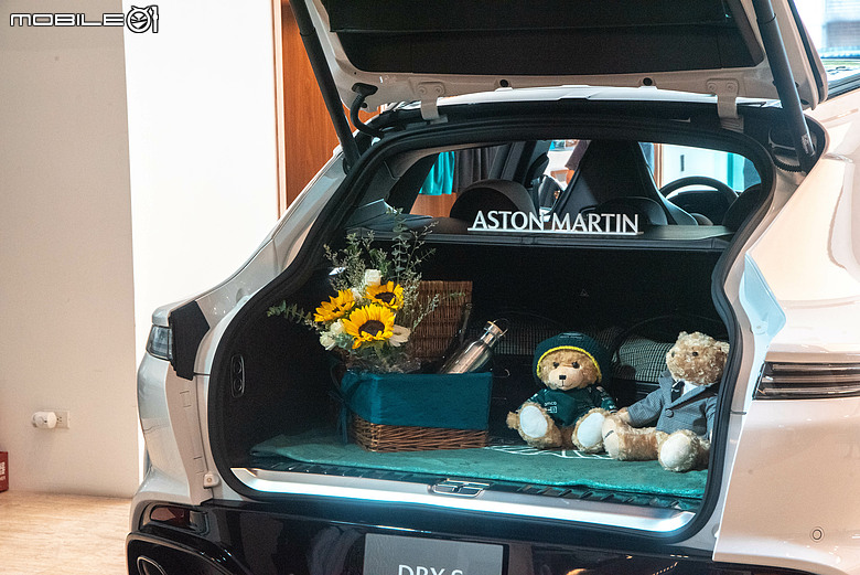 【採訪】Aston Martin DB12 S首度現身，Vantage S、DBX S等「S」家族同台亮相！