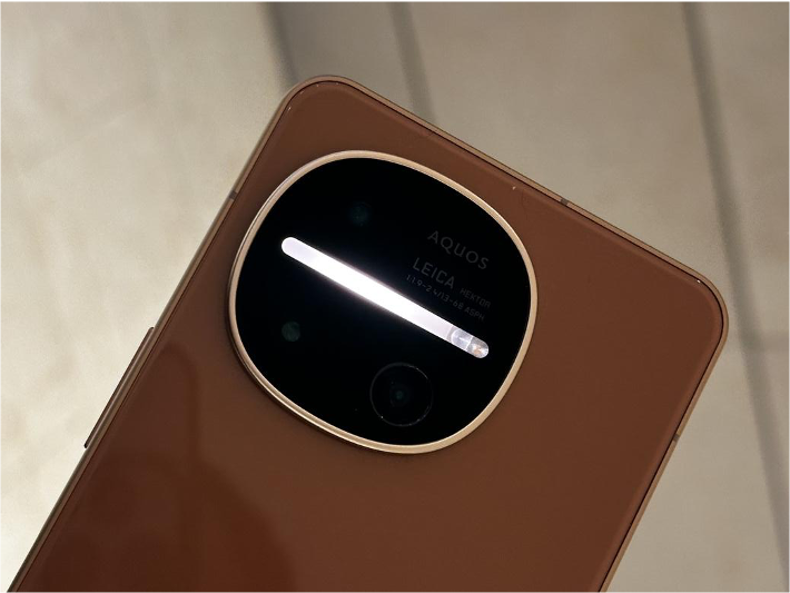 就是那束光!SHARP R11我買了
