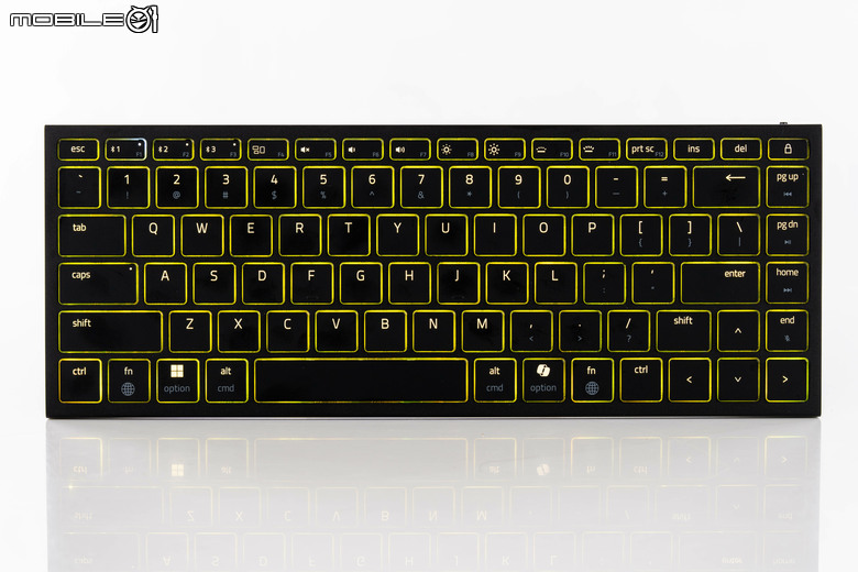 RAZER JORO 攜帶式遊戲鍵盤/BASILISK MOBILE 滑鼠開箱體驗 提供行動遊戲玩家更好的輸入操作選擇