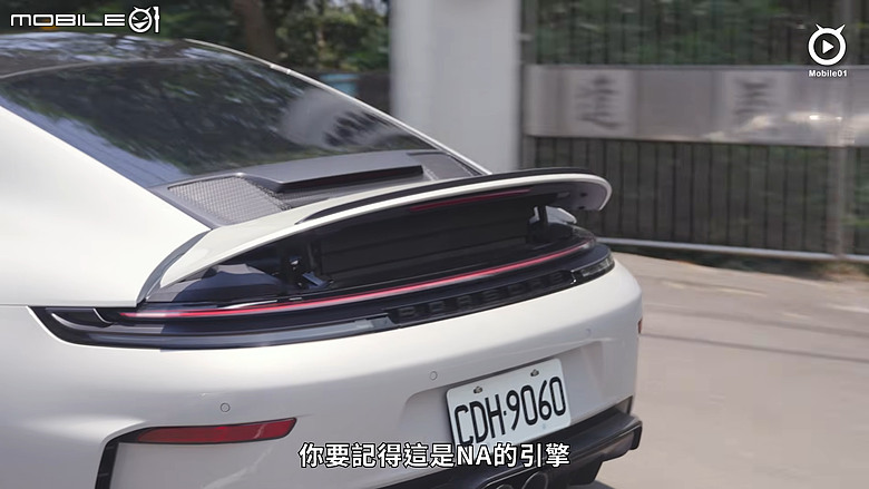 【影音試駕】Porsche 911 GT3 Touring，純粹硬派！