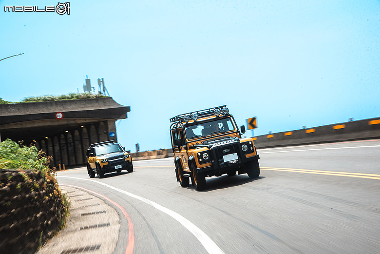 老靈魂與新科技的越野傳承｜Defender Trophy Edition遇上全台唯一90 Works V8 Trophy！