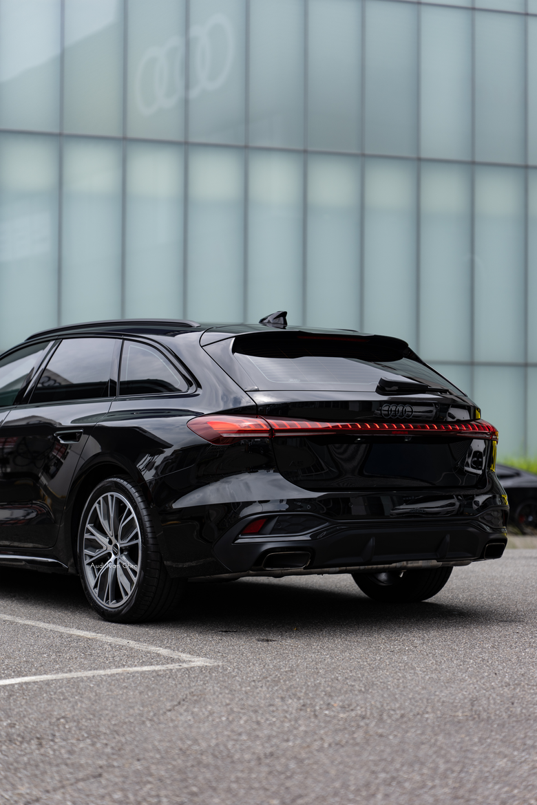 交車分享|A5 Avant TFSI 110kW S line|金屬神迷黑・Mythos Black・0E
