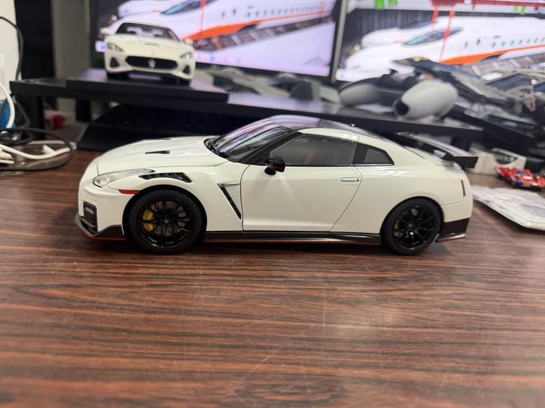 [開箱]1/18 Nissan GT-R Nismo R35 2022