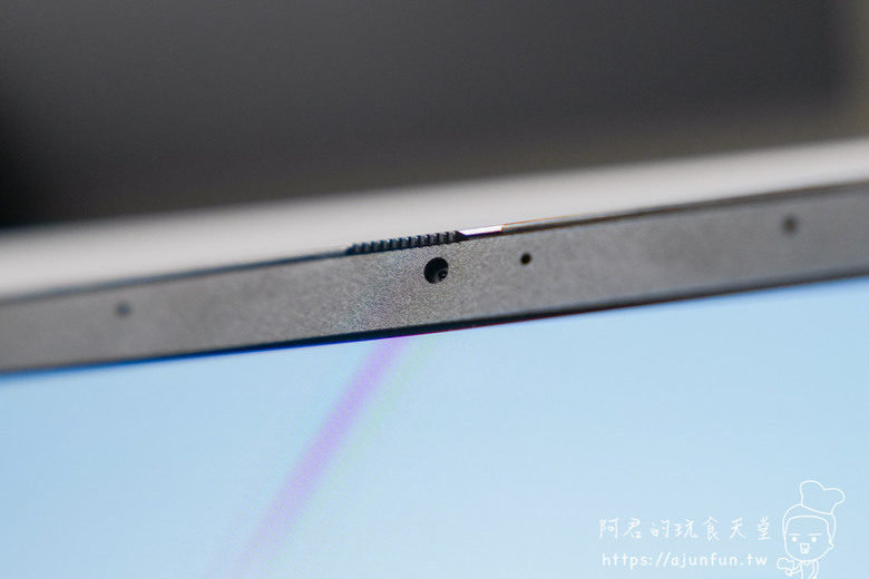 【開箱評測】Acer Swift Air 14 SFA14-71M-594B｜約1kg、2.8K OLED、32GB 記憶體值得買嗎？