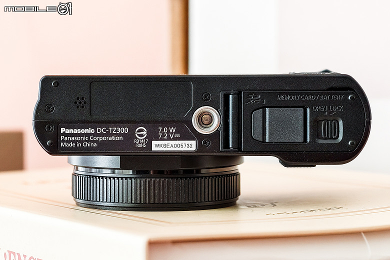 Panasonic LUMIX TZ300 評測報告|1 吋大底加持!口袋裡的 15x 光變旅遊機
