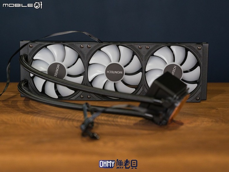 效能、價格我都要！君主 TG3海景機殼 ft. PureFlow ARGB 水冷散熱器