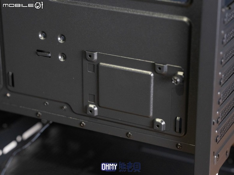 木紋成癮症？ANTEC P30 ARGB 機殼