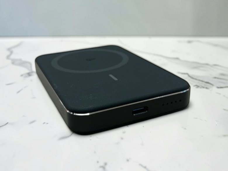 [開箱] Anker MagGo Power Bank (10K, Slim) 行動電源