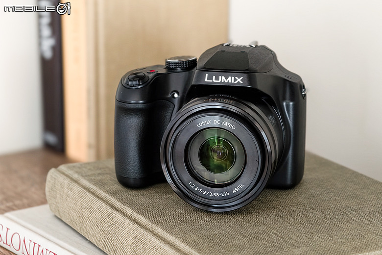 Panasonic Lumix FZ80D 評測報告｜超廣角到極致望遠、60 倍光變一機搞定！