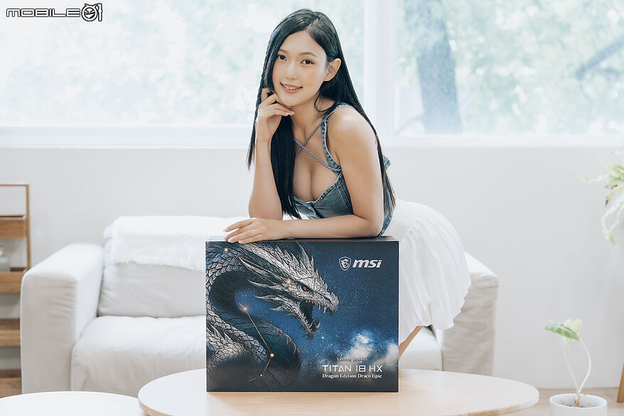 MSI Titan 18 HX 史詩天龍座 40 週年典藏特仕版開箱｜從內到外滿載龍魂細節