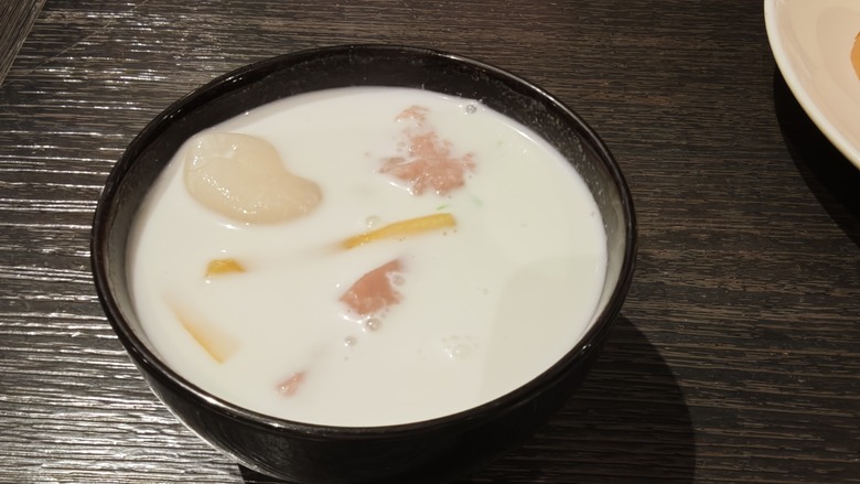 我們家的三天兩夜東部/北部泡湯之旅 - Day1~ Day2 - 礁溪寒沐酒店 / 行政酒廊初體驗 / 回巢農場看動物~