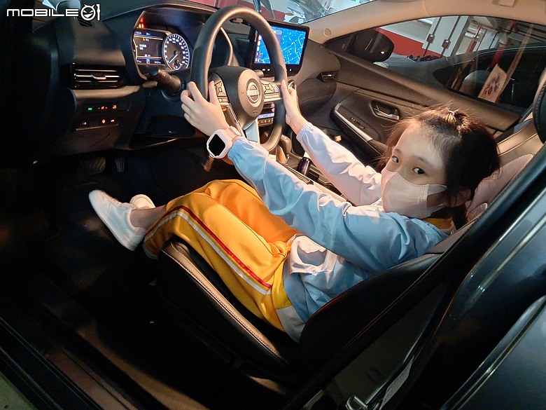 ★ NISSAN の 萬華老店《 SENTRA & 仙草 》交織的耐久哲學