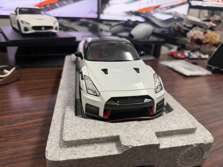 [開箱]1/18 Nissan GT-R Nismo R35 2022