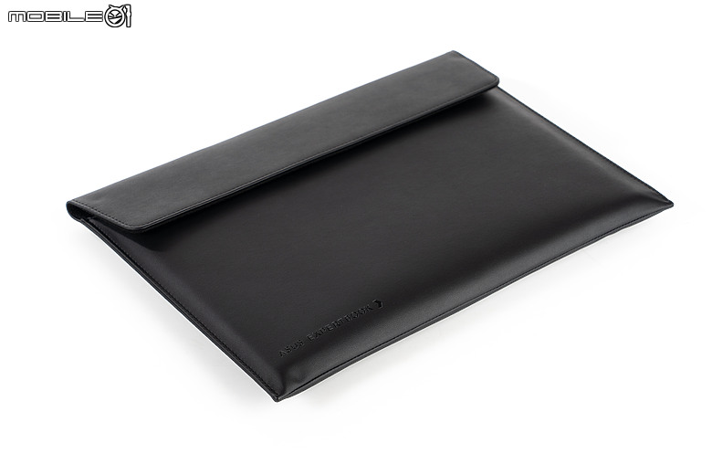ASUS ExpertBook Ultra 體驗|首搭 3K Tandem OLED 的極輕 AI 商務旗艦!