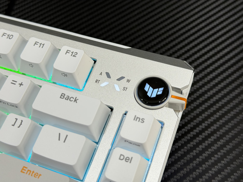【開箱｜心得】支援熱插拔的磁軸屆CP值天花板！｜ASUS TUF Gaming K4 Magnetic