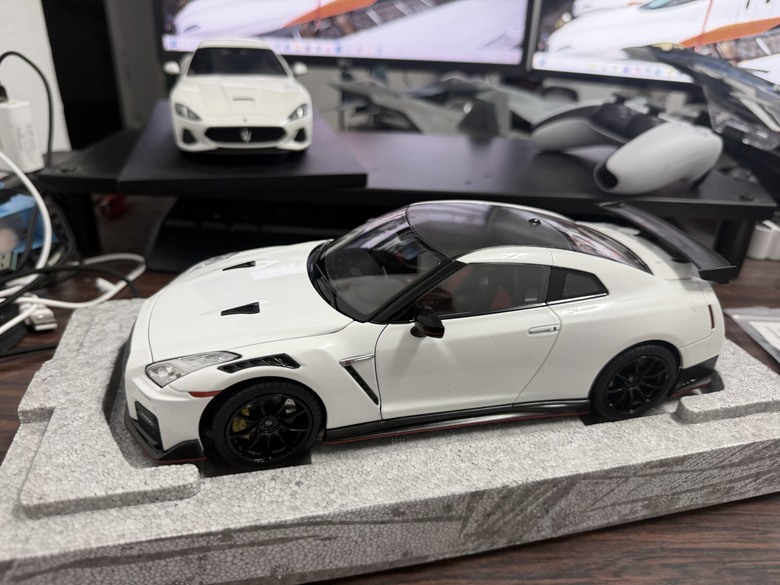 [開箱]1/18 Nissan GT-R Nismo R35 2022