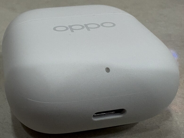 OPPO Enco Buds3 搭配 iPhone、MacBook｜Teams 開會超過 9 小時使用心得