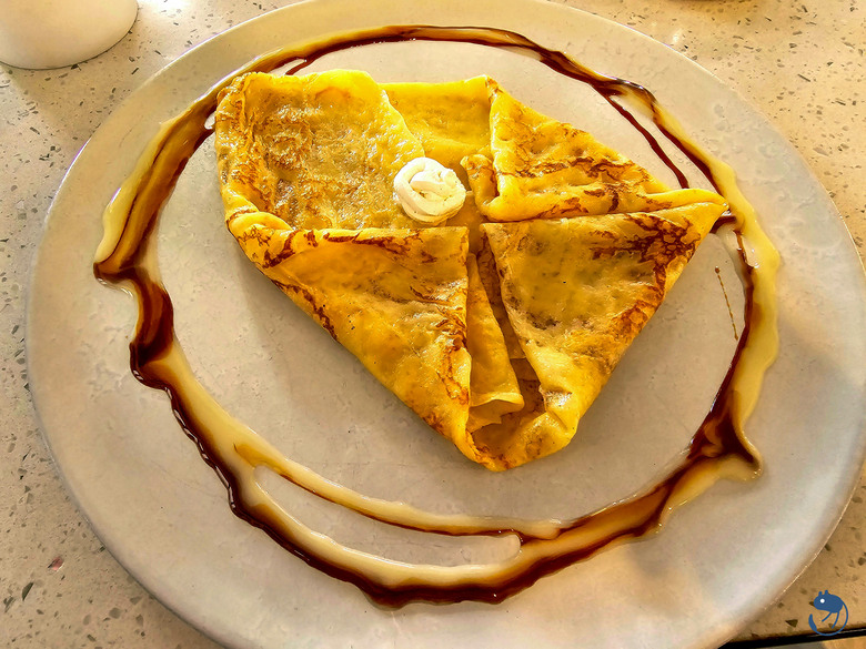 寮國-龍坡邦|*隱身古都的法式優雅* Chez Auguste - Café Crêperie