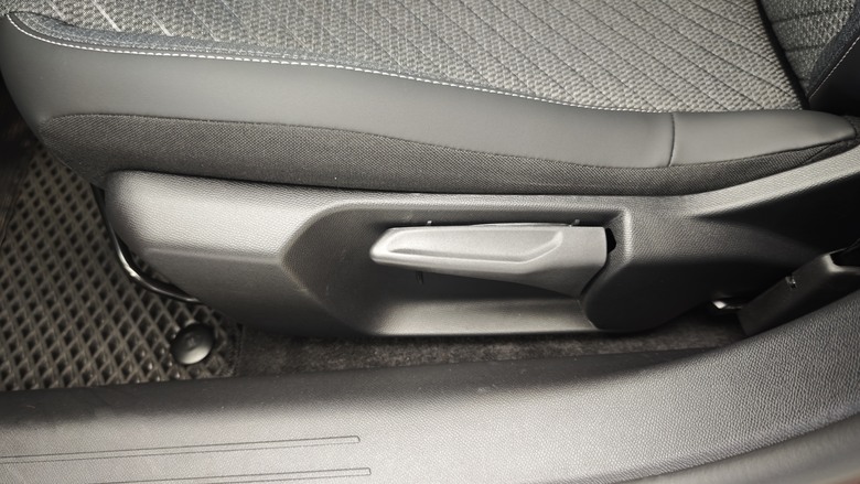一個願望的實現 - Peugeot 208 小改款試駕