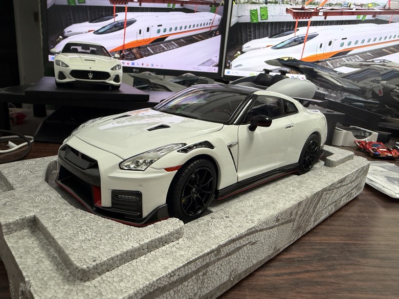 [開箱]1/18 Nissan GT-R Nismo R35 2022