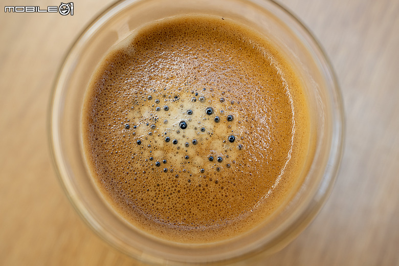 飛利浦 Philips Baristina 一滑即萃義式咖啡機開箱實測|一滑完成現磨咖啡,讓每天在家喝精品咖啡變得更簡單