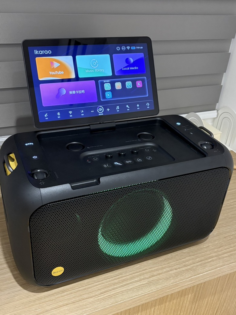 把卡拉OK機帶回家 Ikarao X1
